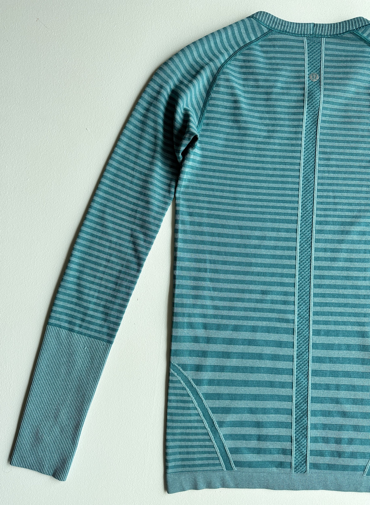 Swiftly Tech Long Sleeve Crew in Heathered Forage Teal — preloved Lululemon