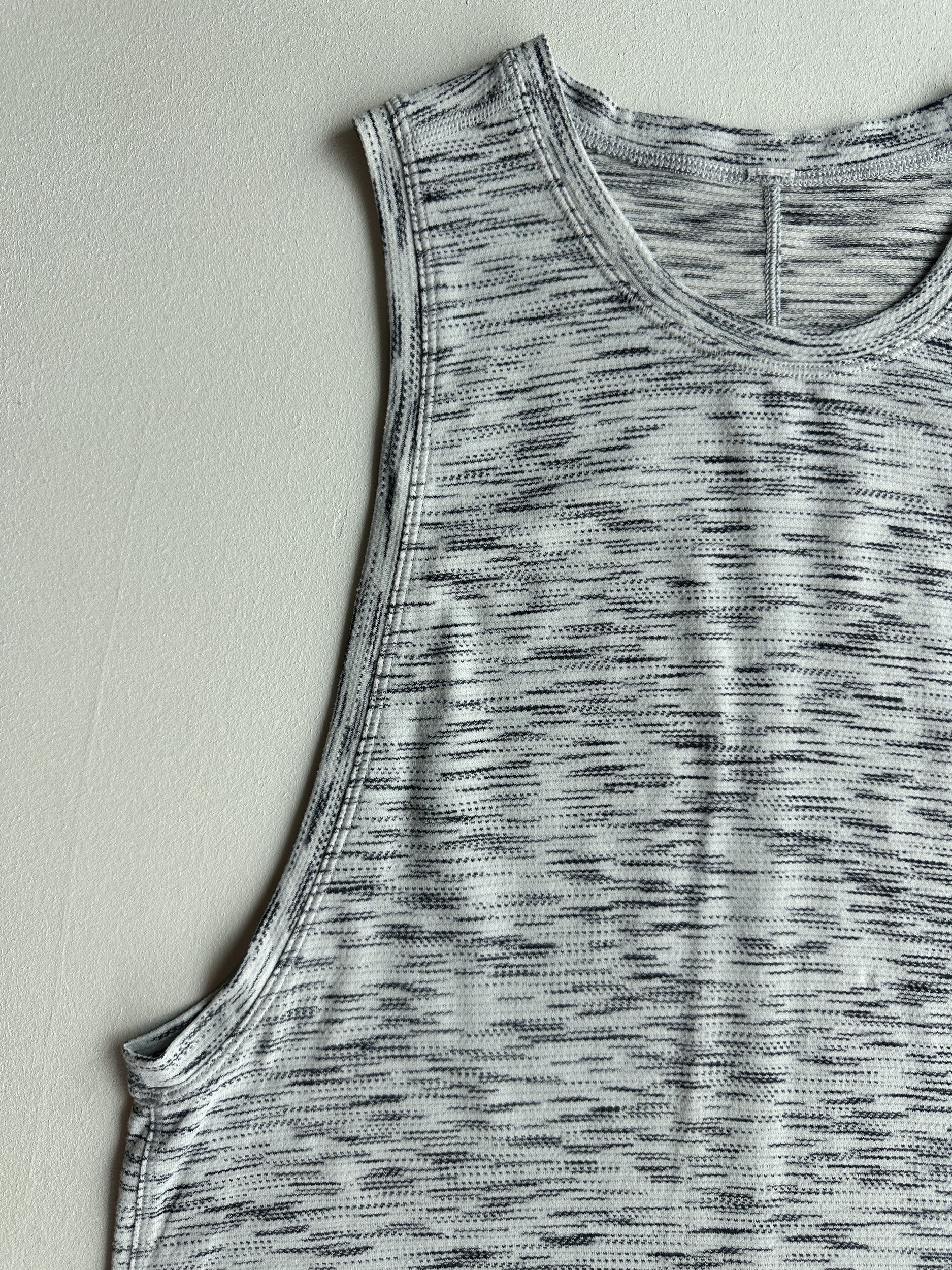 Cardio Squad Tank II in Tiger Space Dye Black White — preloved Lululemon