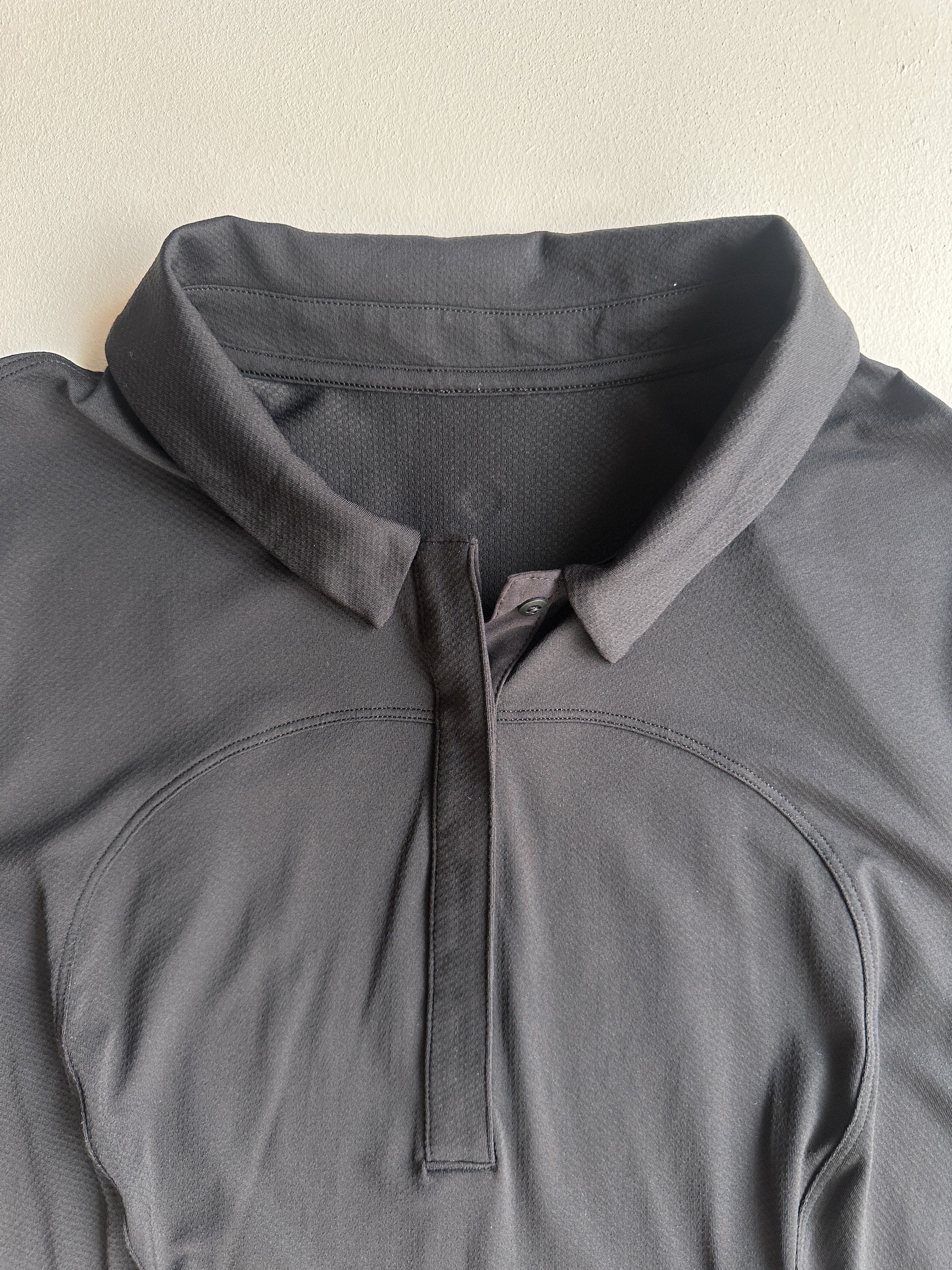 Quick-Drying Short Sleeve Polo in Black — preloved Lululemon