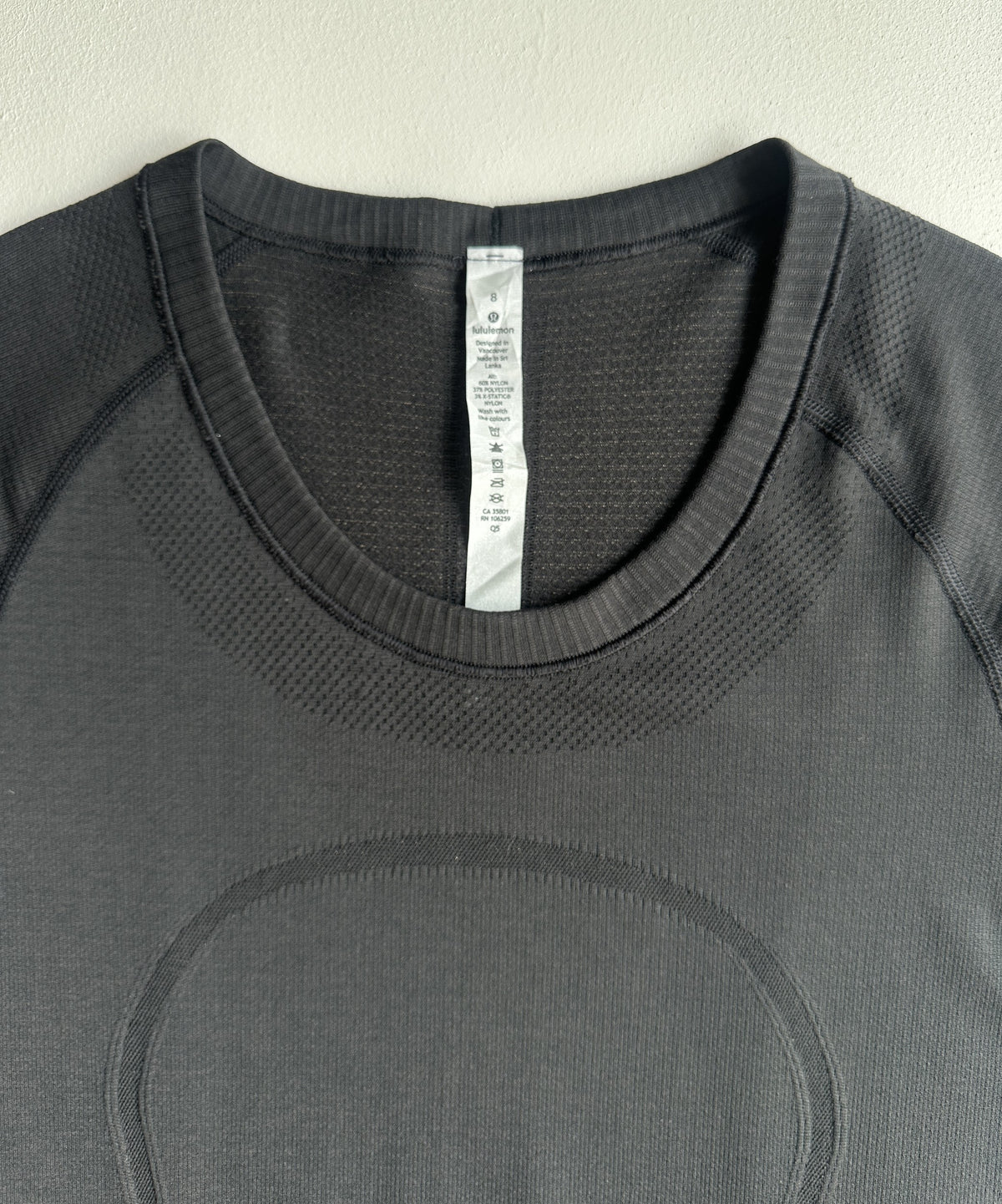 Swiftly Tech Short Sleeve Shirt in Black — preloved Lululemon