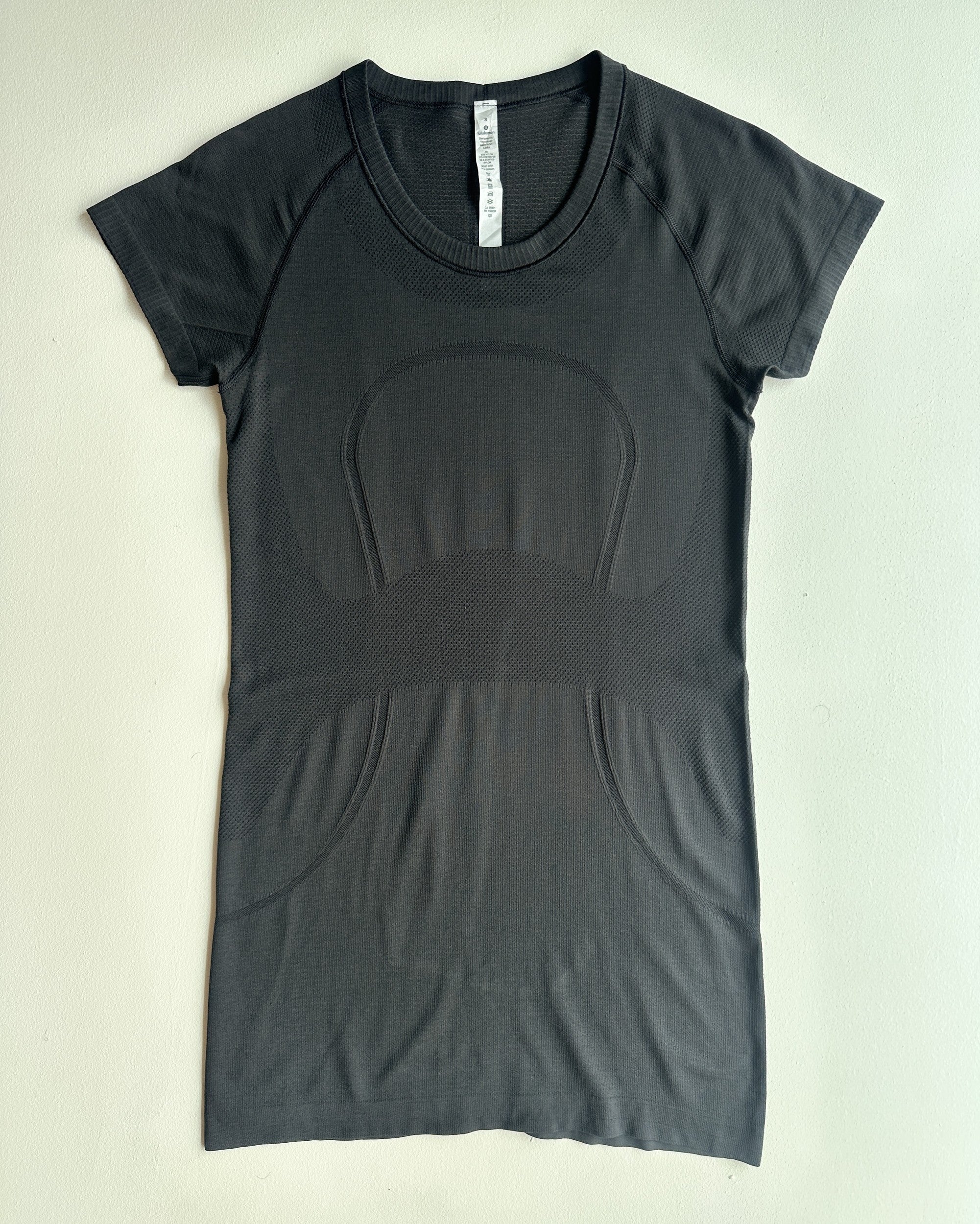 Swiftly Tech Short Sleeve Shirt in Black — preloved Lululemon