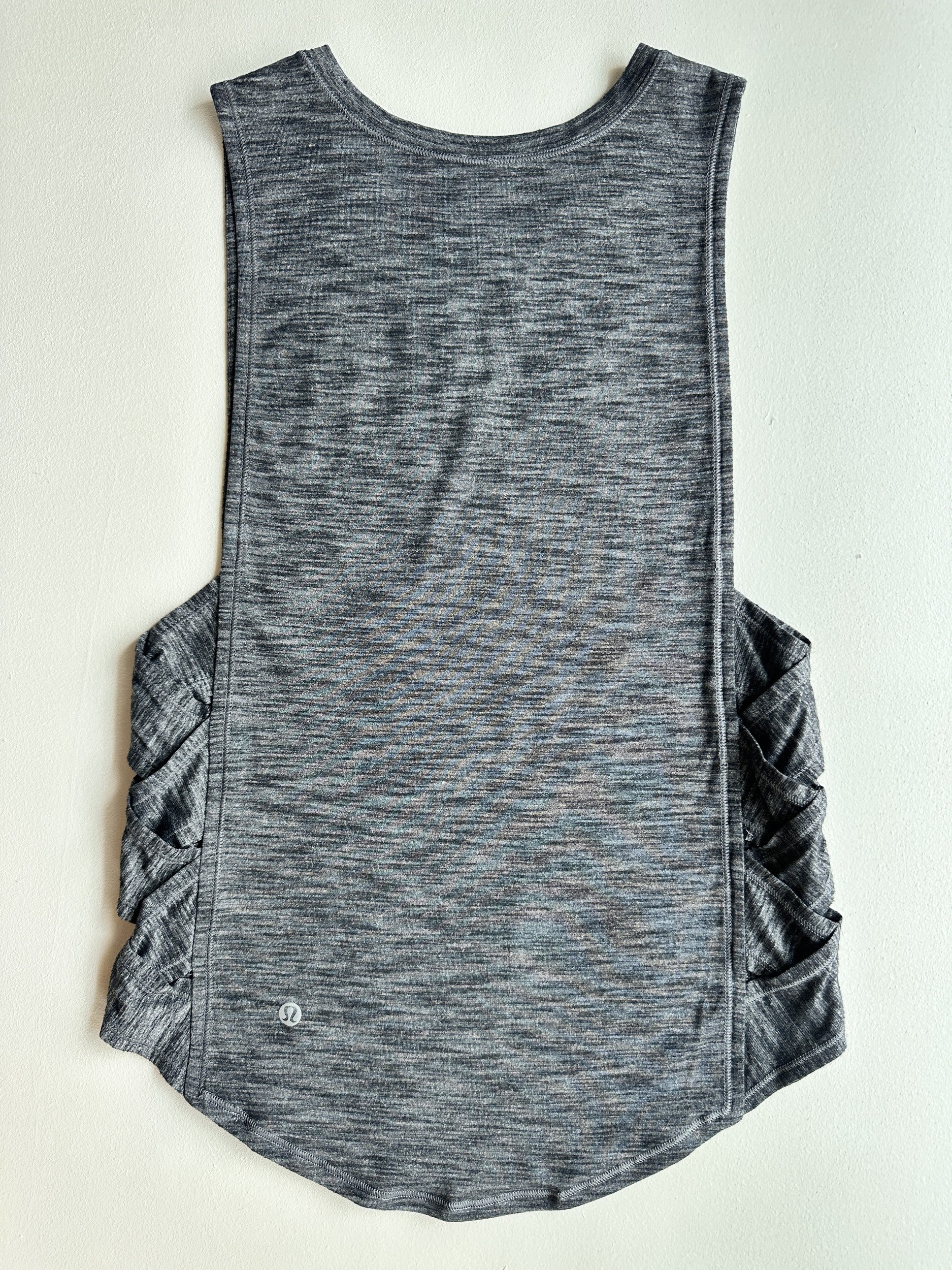 Var-City Muscle Tank in Heathered Slate — preloved Lululemon