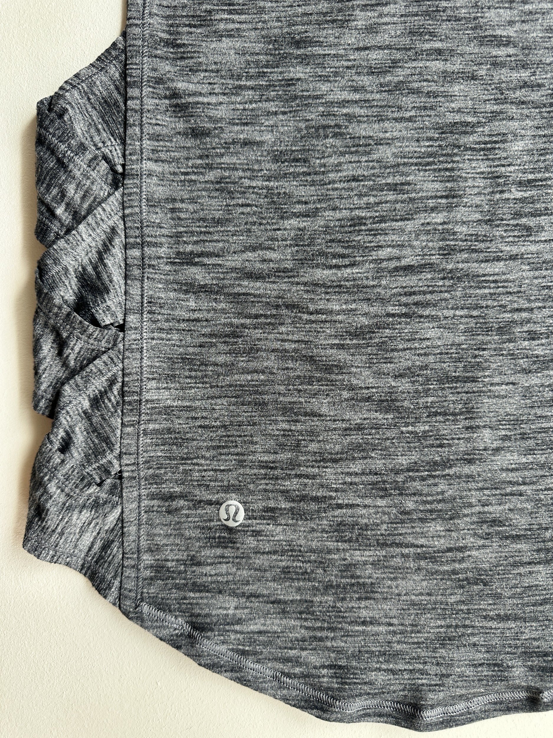 Var-City Muscle Tank in Heathered Slate — preloved Lululemon