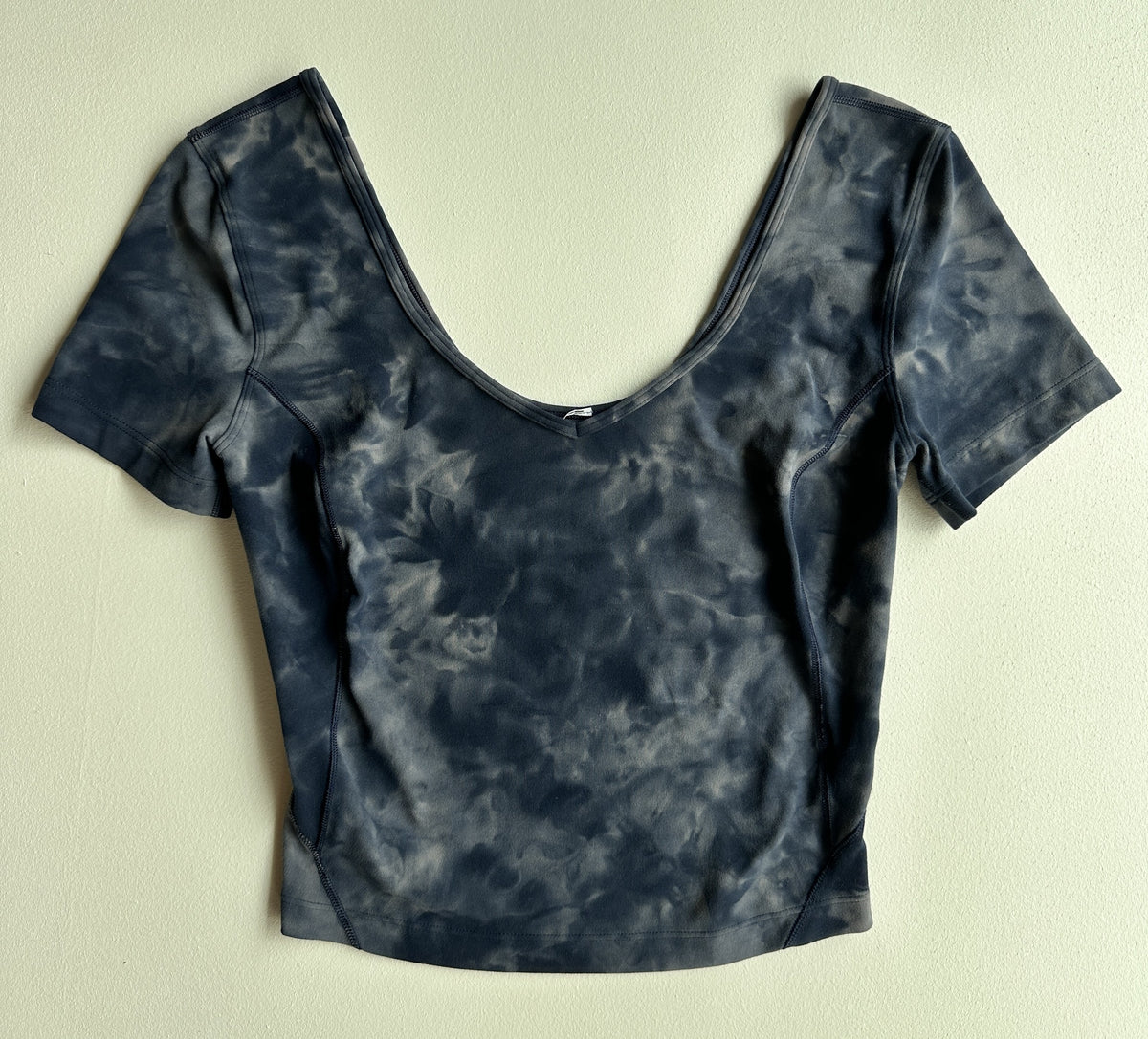 Align Cropped T-Shirt in Diamond Dye Lunar Rock — preloved Lululemon