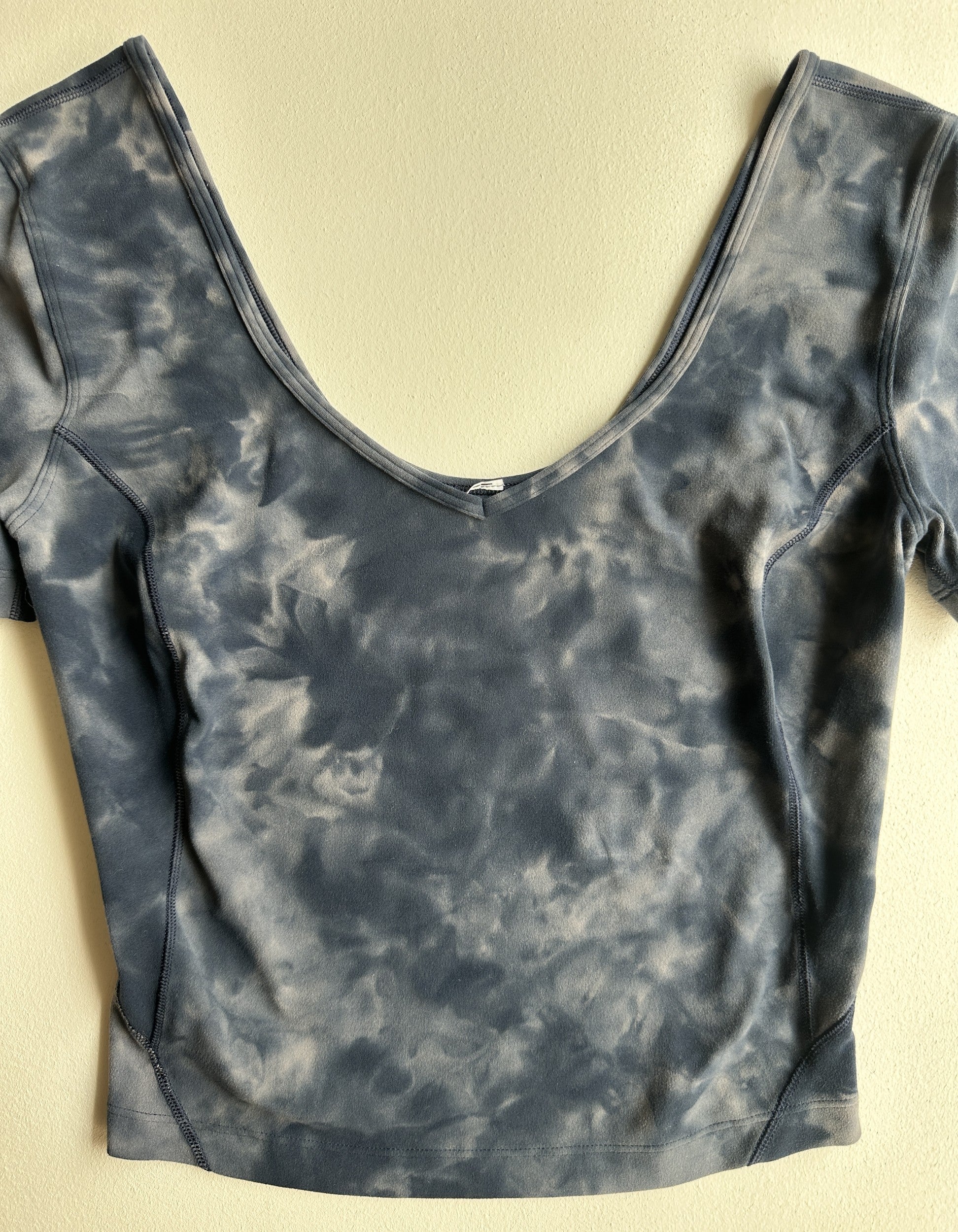 Align Cropped T-Shirt in Diamond Dye Lunar Rock — preloved Lululemon