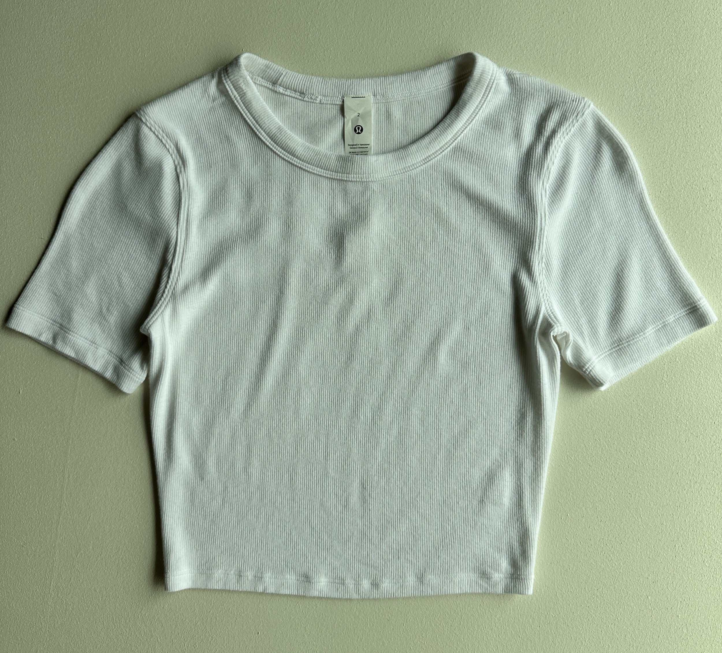 Hold Tight Cropped T-Shirt in White — preloved Lululemon