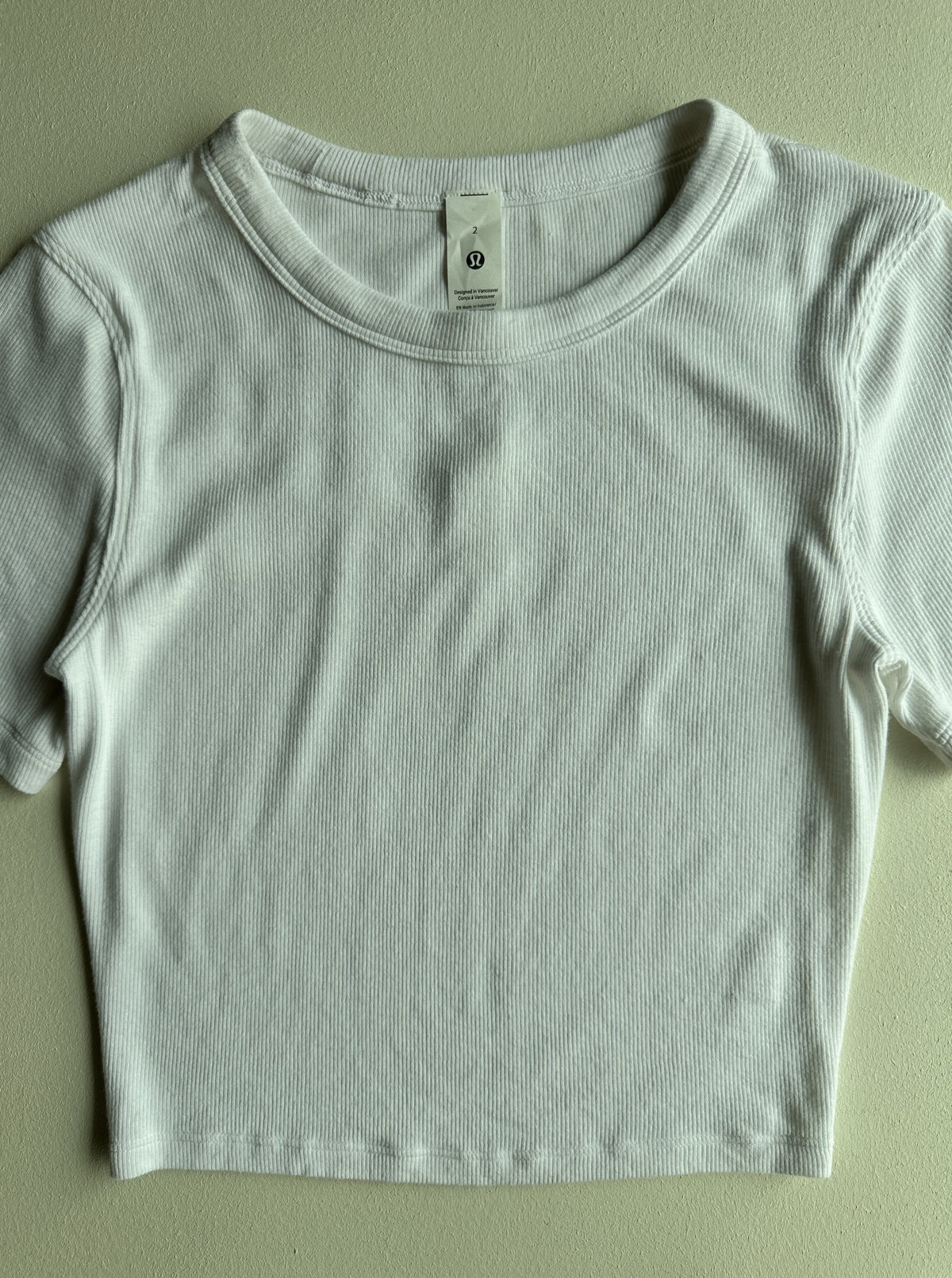 Hold Tight Cropped T-Shirt in White — preloved Lululemon