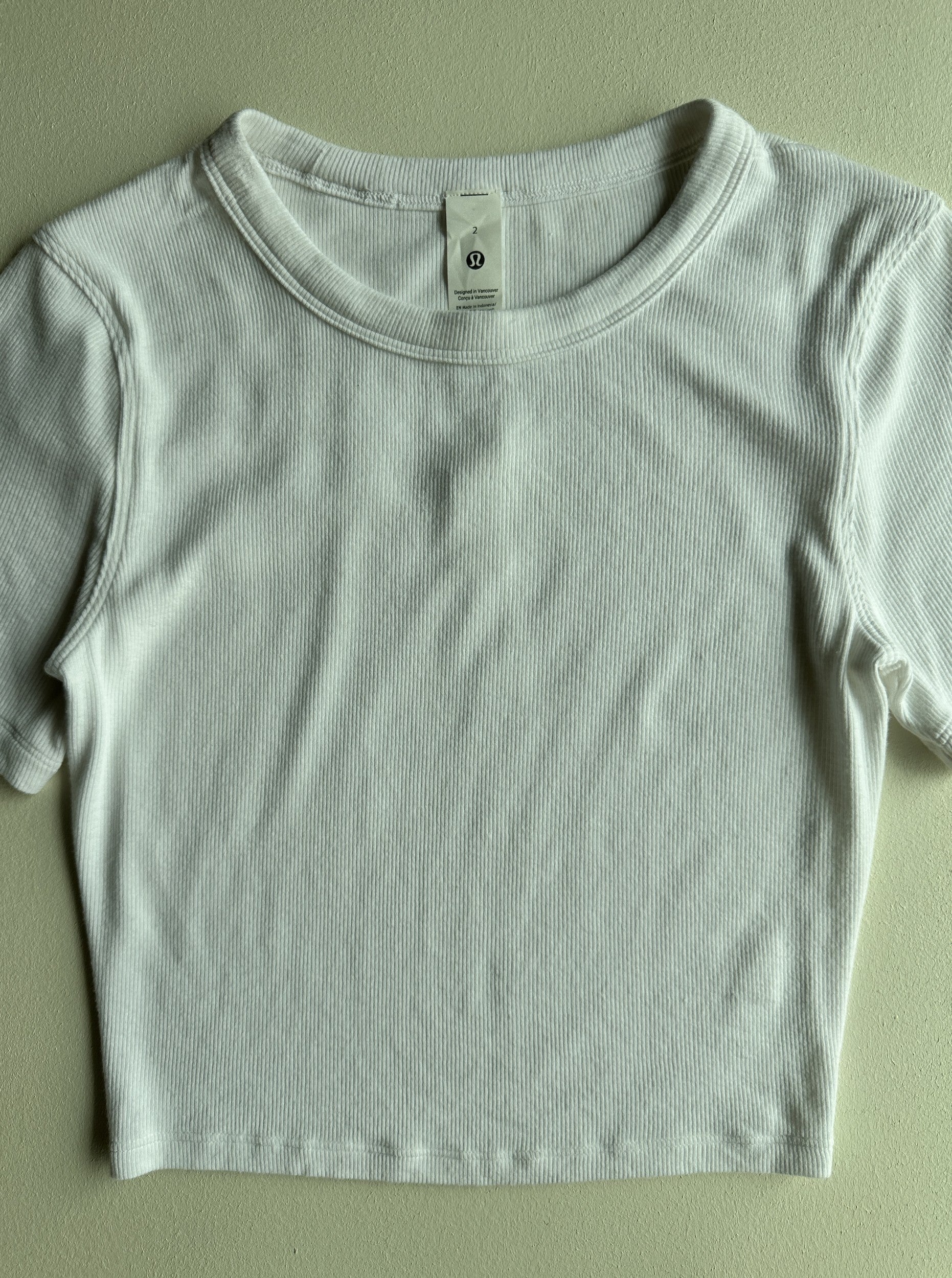Hold Tight Cropped T-Shirt in White — preloved Lululemon