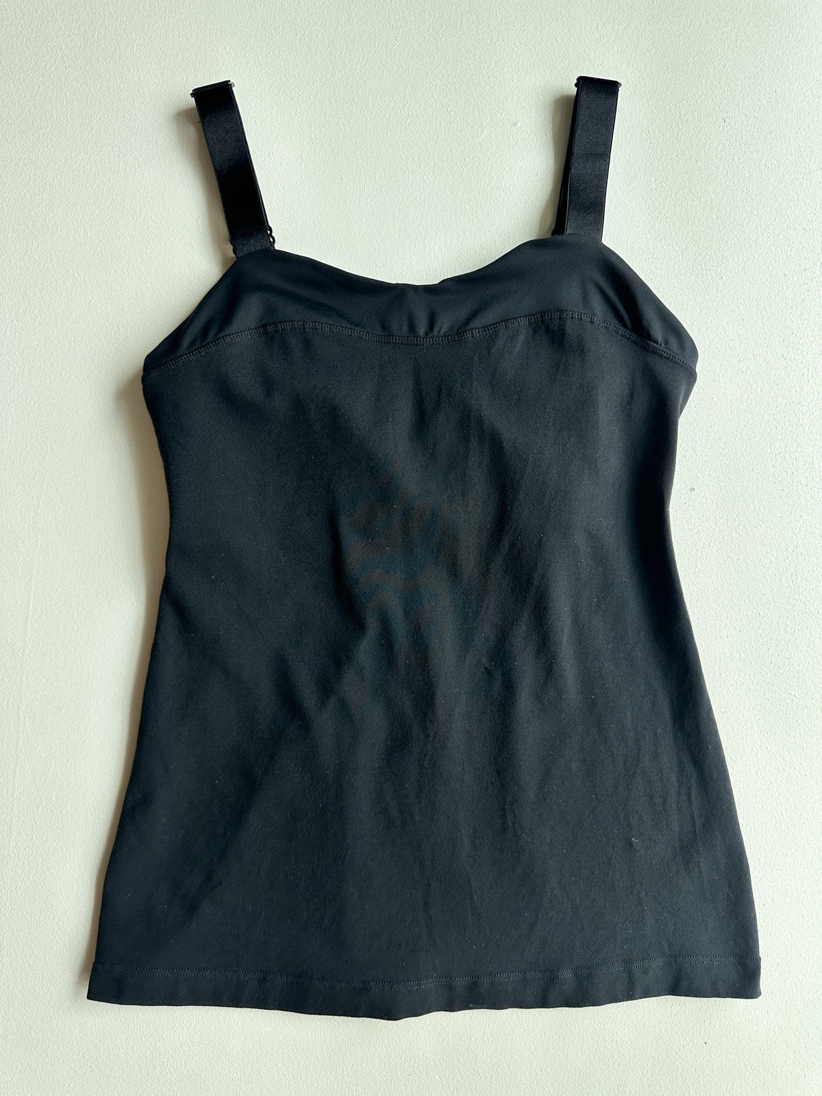 Simply Sleek Tank in Black — preloved Lululemon