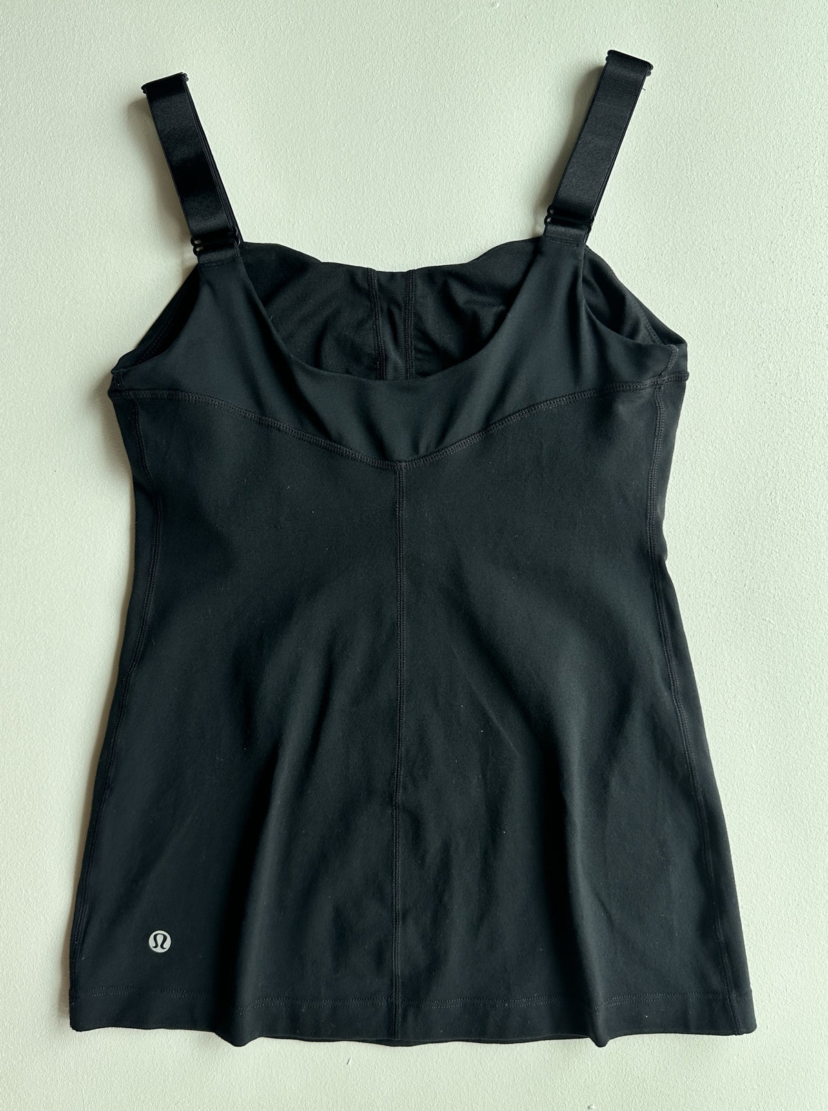 Simply Sleek Tank in Black — preloved Lululemon