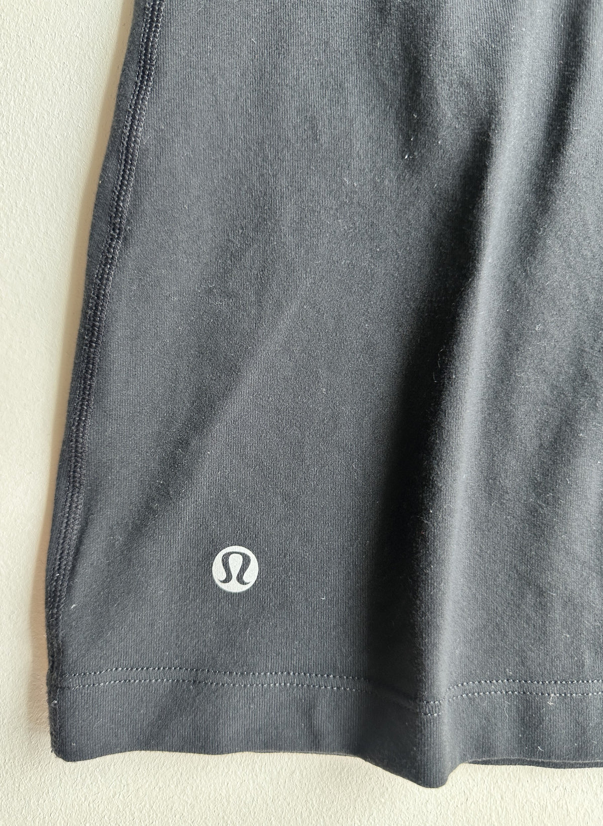 Simply Sleek Tank in Black — preloved Lululemon