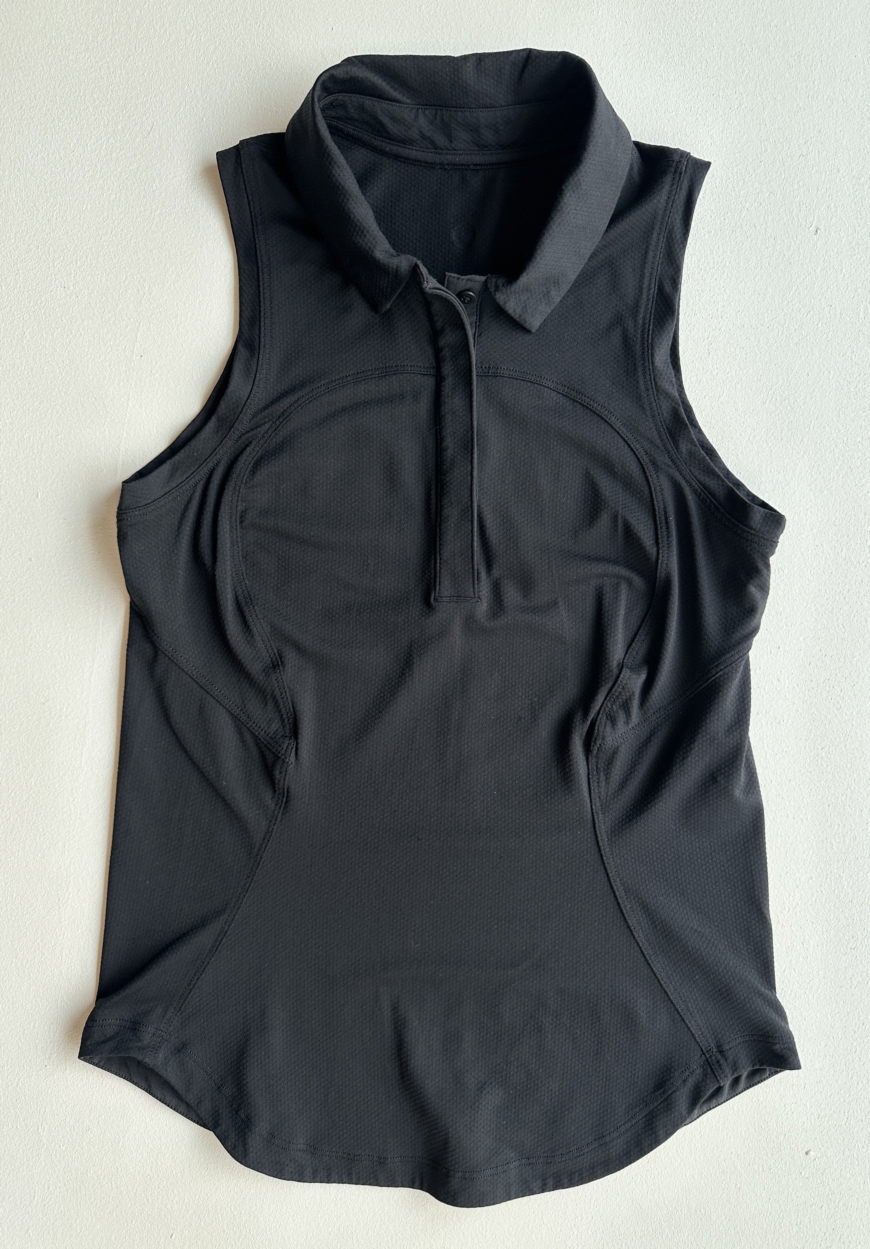 Sleeveless Polo Shirt in Black — preloved Lululemon