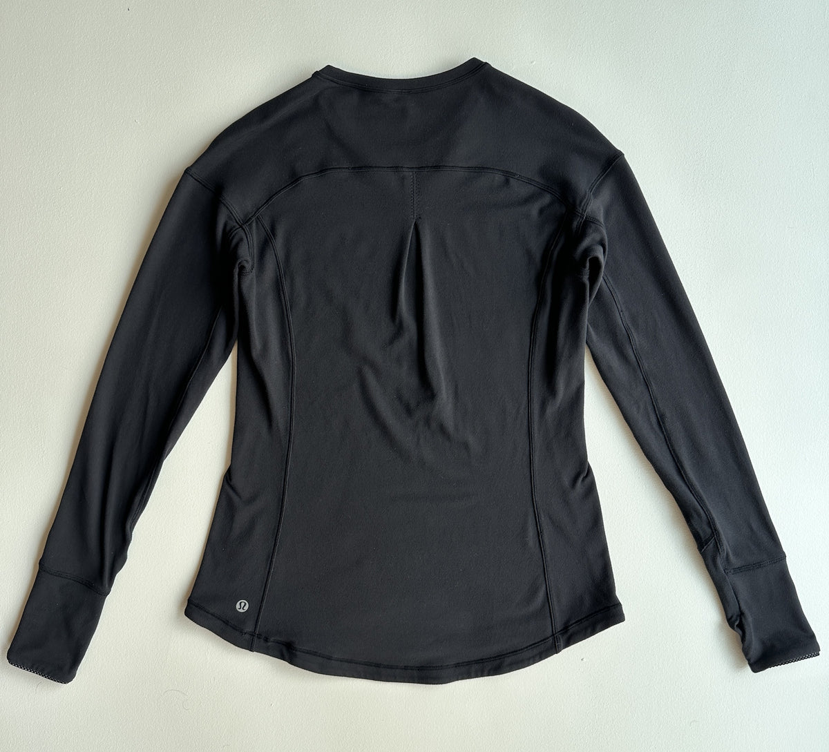 Outrun Long Sleeve in Black — preloved Lululemon