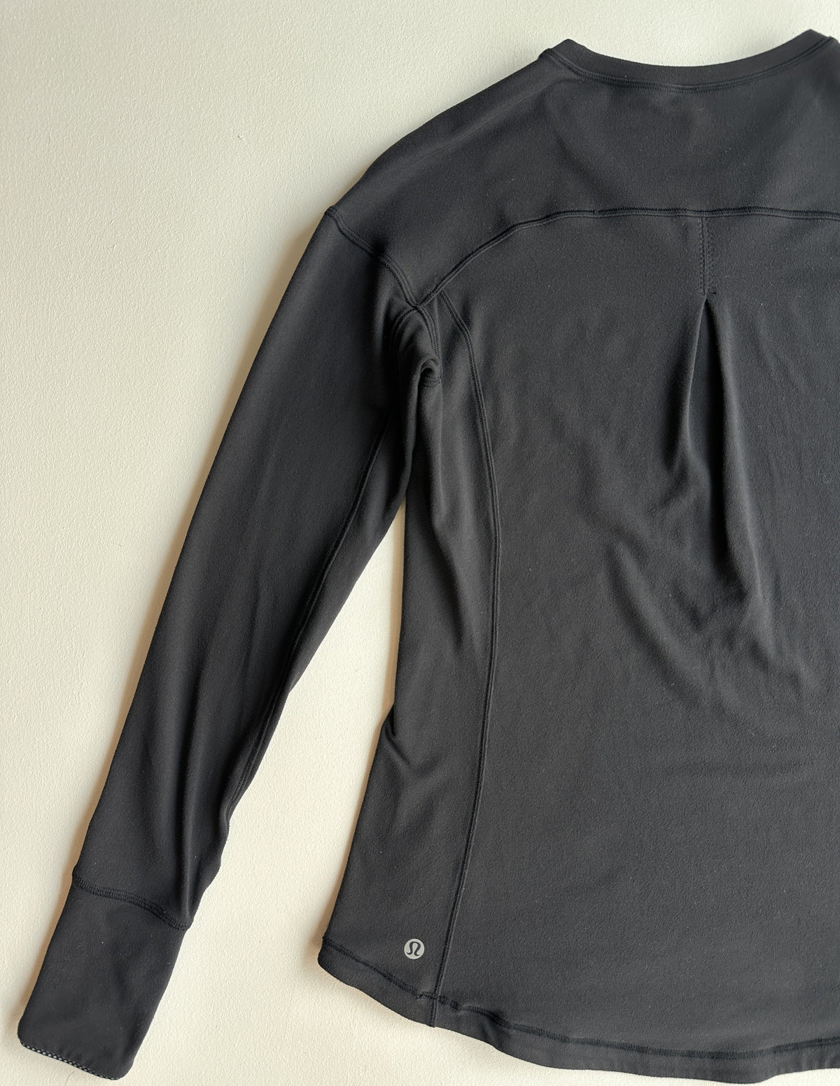 Outrun Long Sleeve in Black — preloved Lululemon