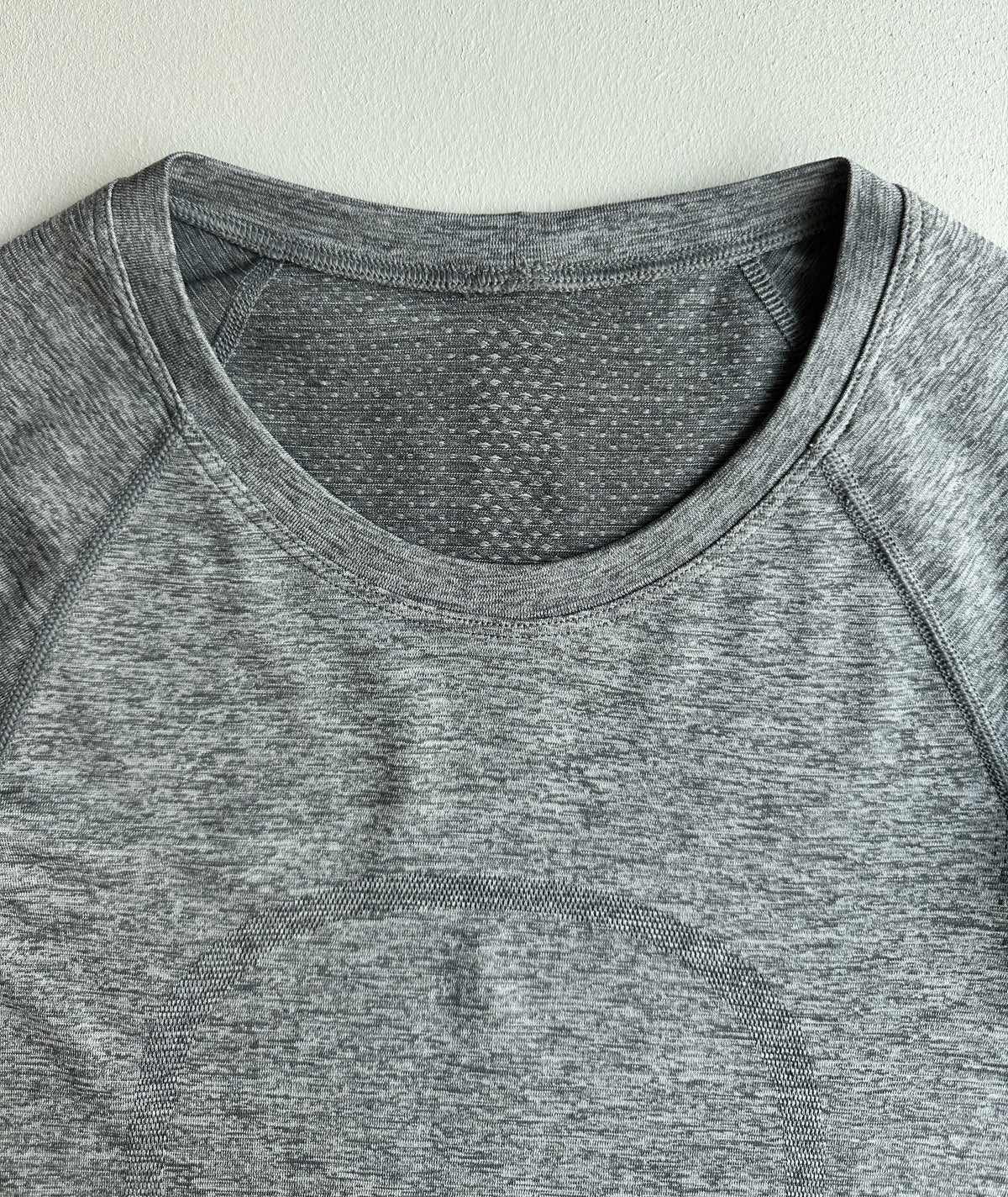 Swiftly Tech Long Sleeve in Slate White — preloved Lululemon