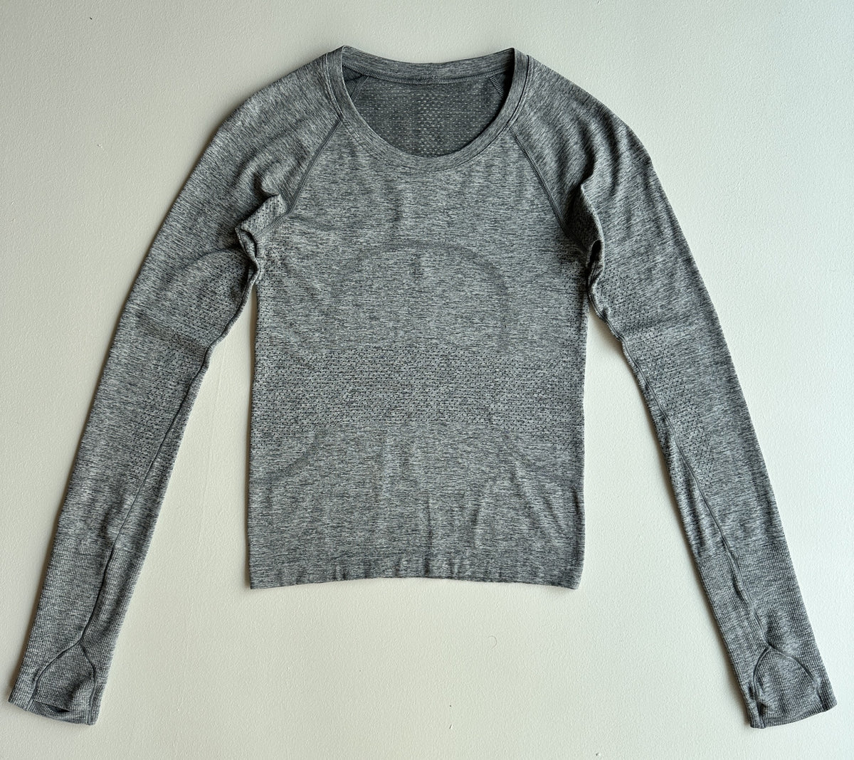 Swiftly Tech Long Sleeve in Slate White — preloved Lululemon