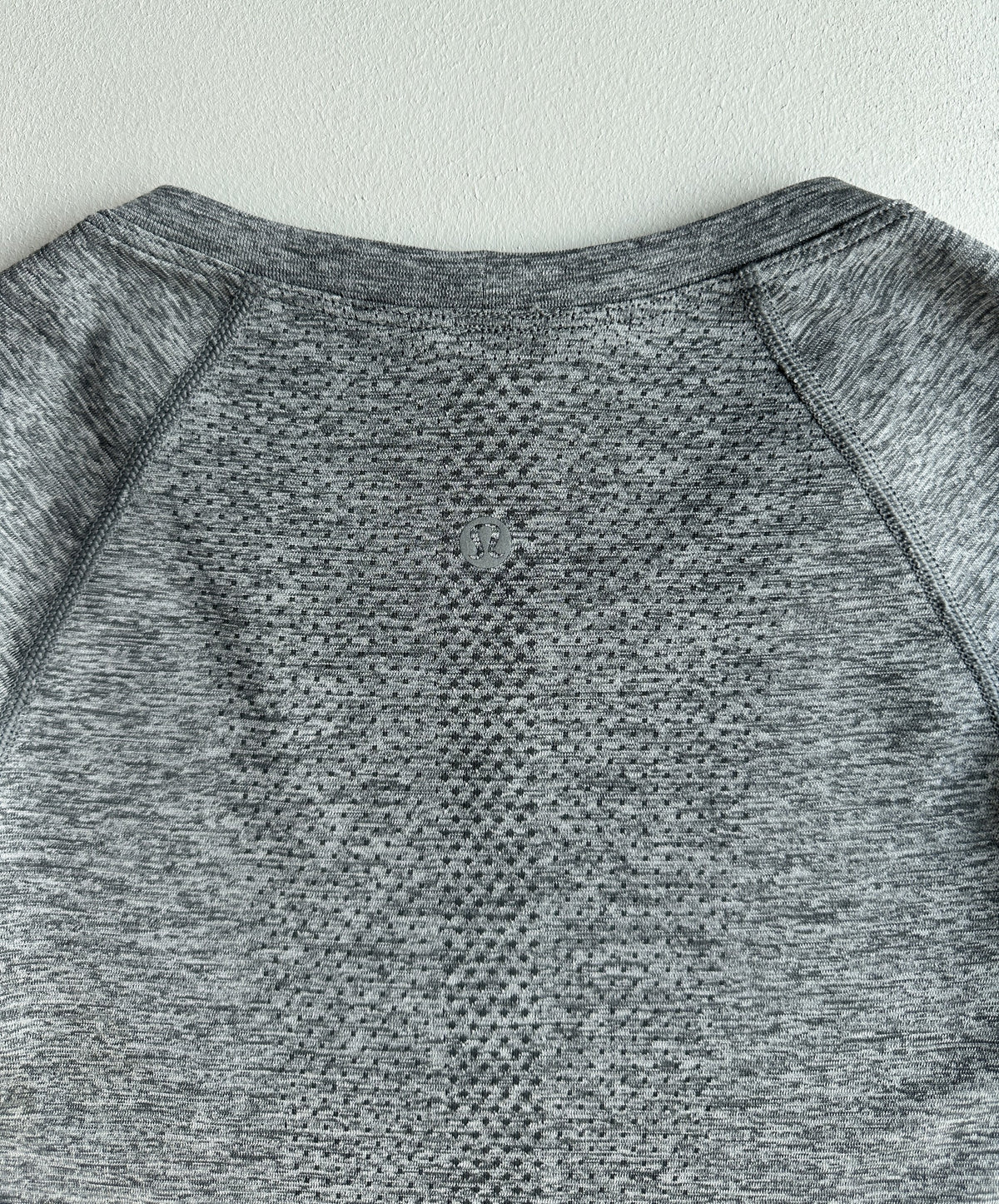 Swiftly Tech Long Sleeve in Slate White — preloved Lululemon