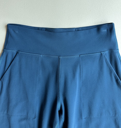 Align Jogger 28" in Blue Borealis — preloved Lululemon