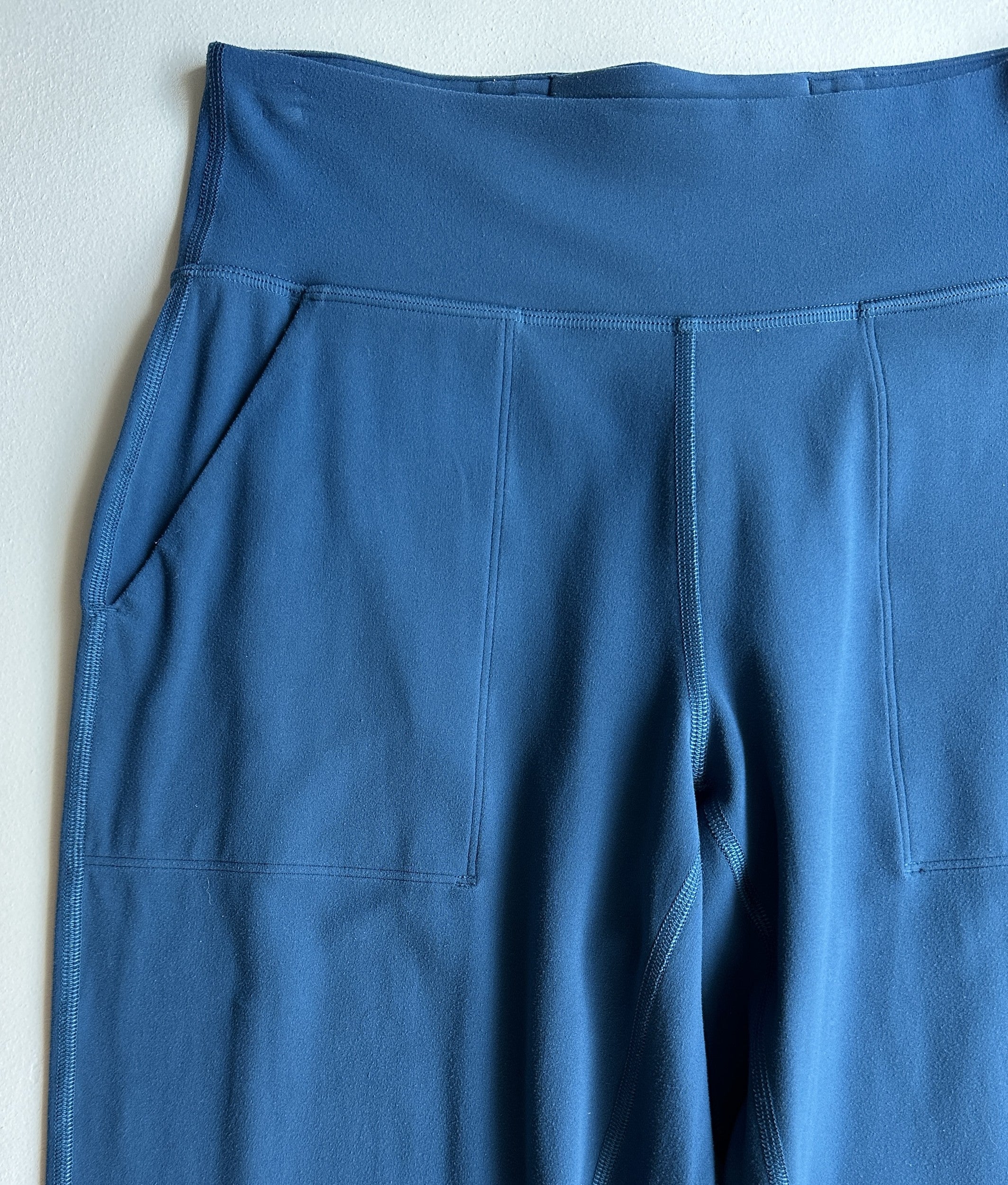 Align Jogger 28" in Blue Borealis — preloved Lululemon