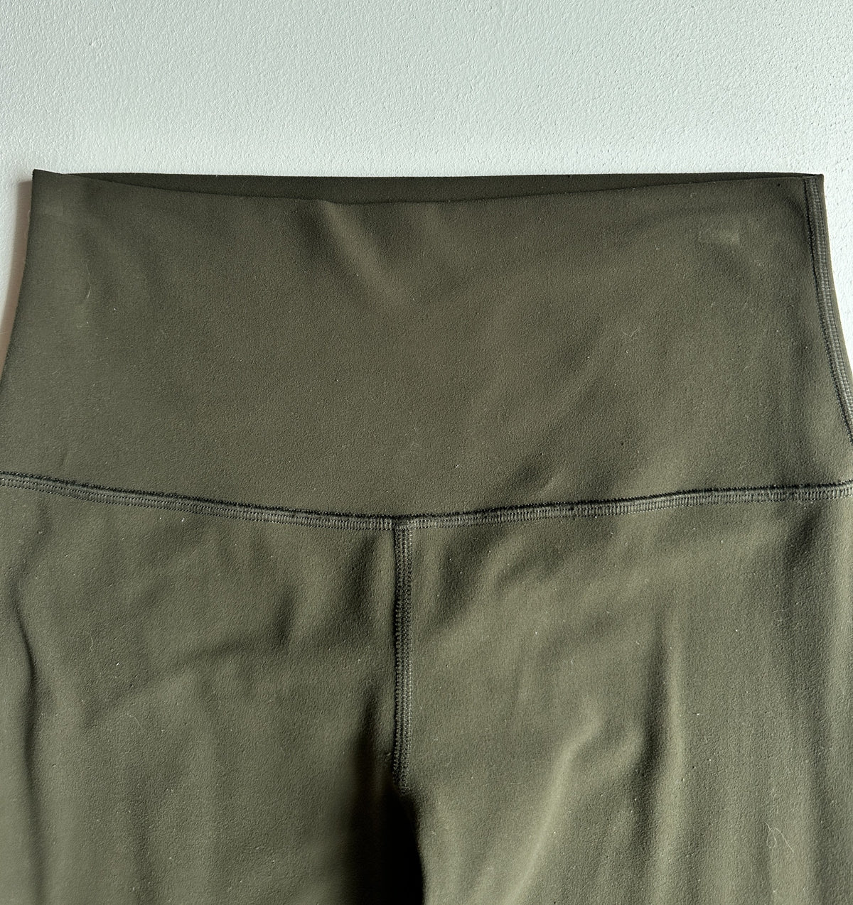 Align Pant 28" in Dark Olive — preloved Lululemon