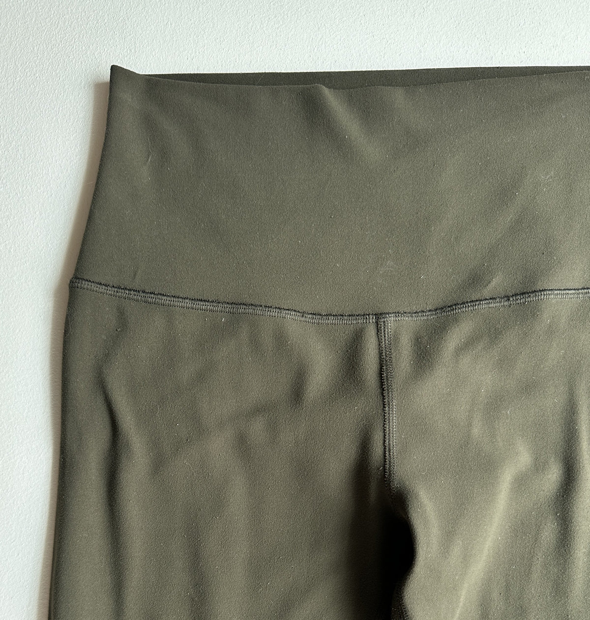 Align Pant 28" in Dark Olive — preloved Lululemon