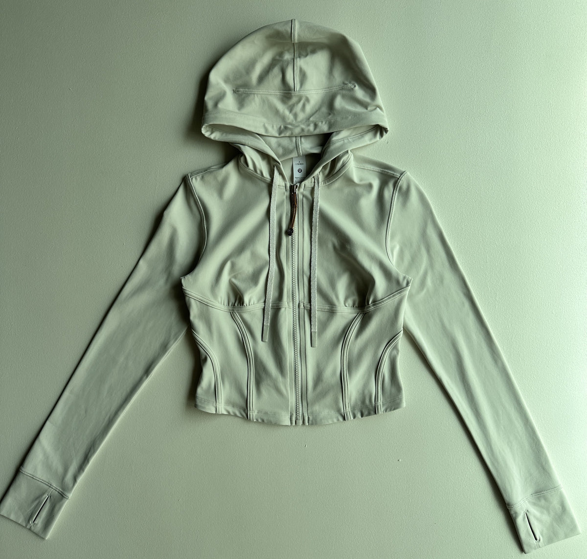 Cropped Jacket Nulu in Light Ivory — preloved Lululemon